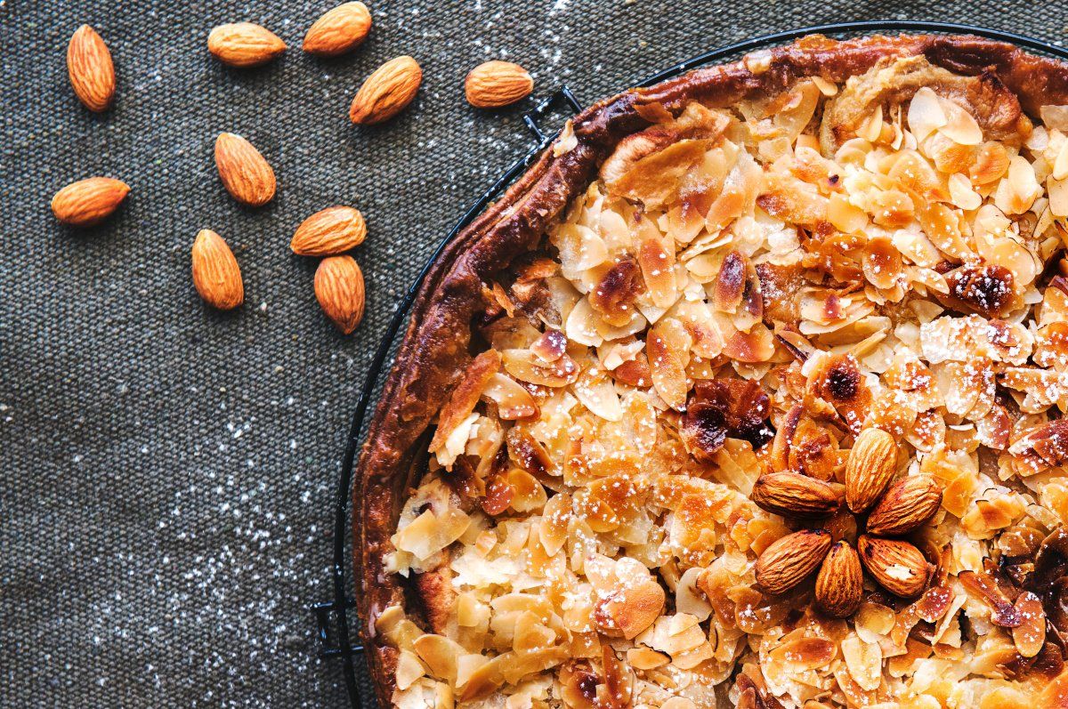 Gâteau tosca aux amandes caramélisées.