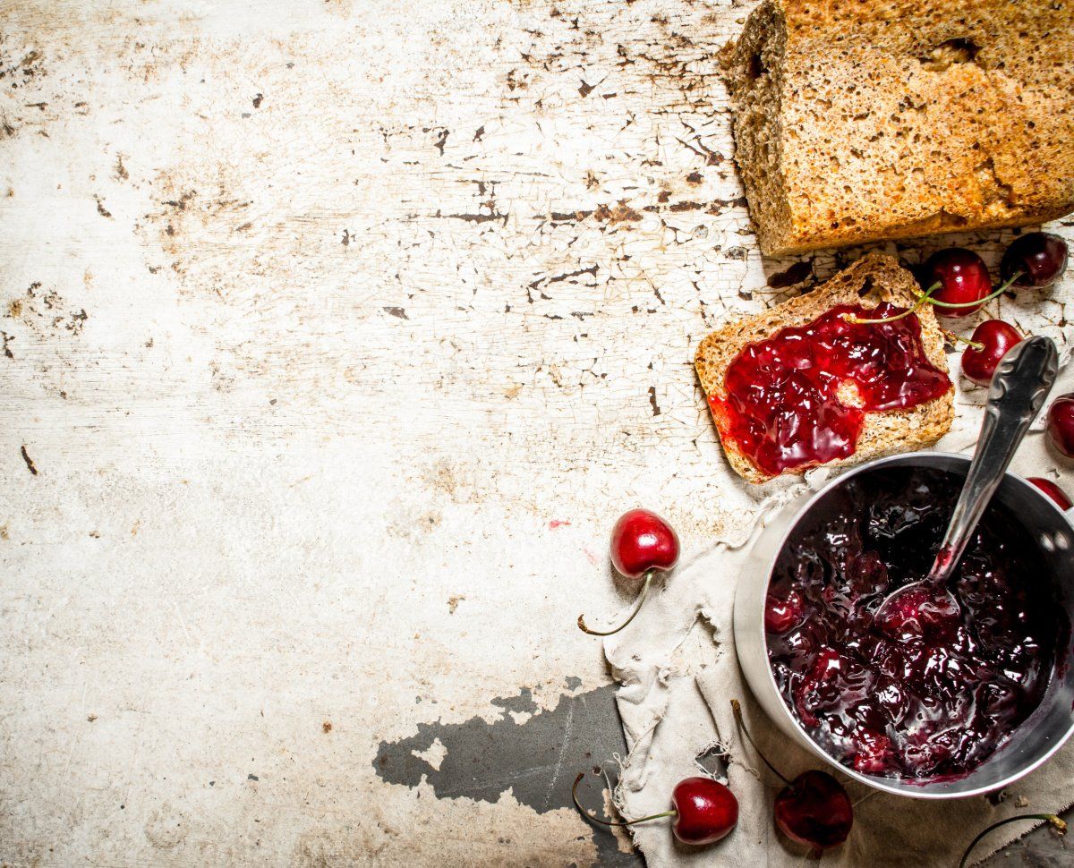 Confiture de cerises griottes.