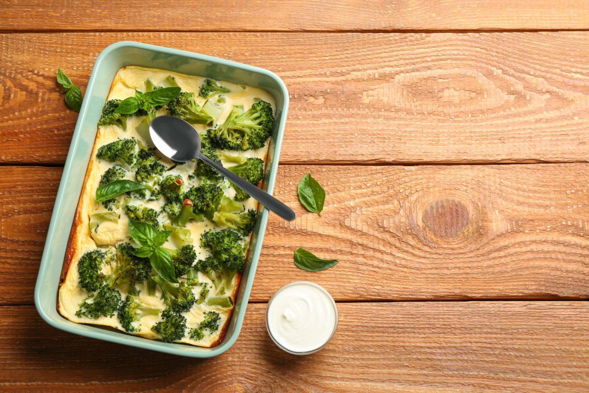 Gratin de brocolis au basilic.