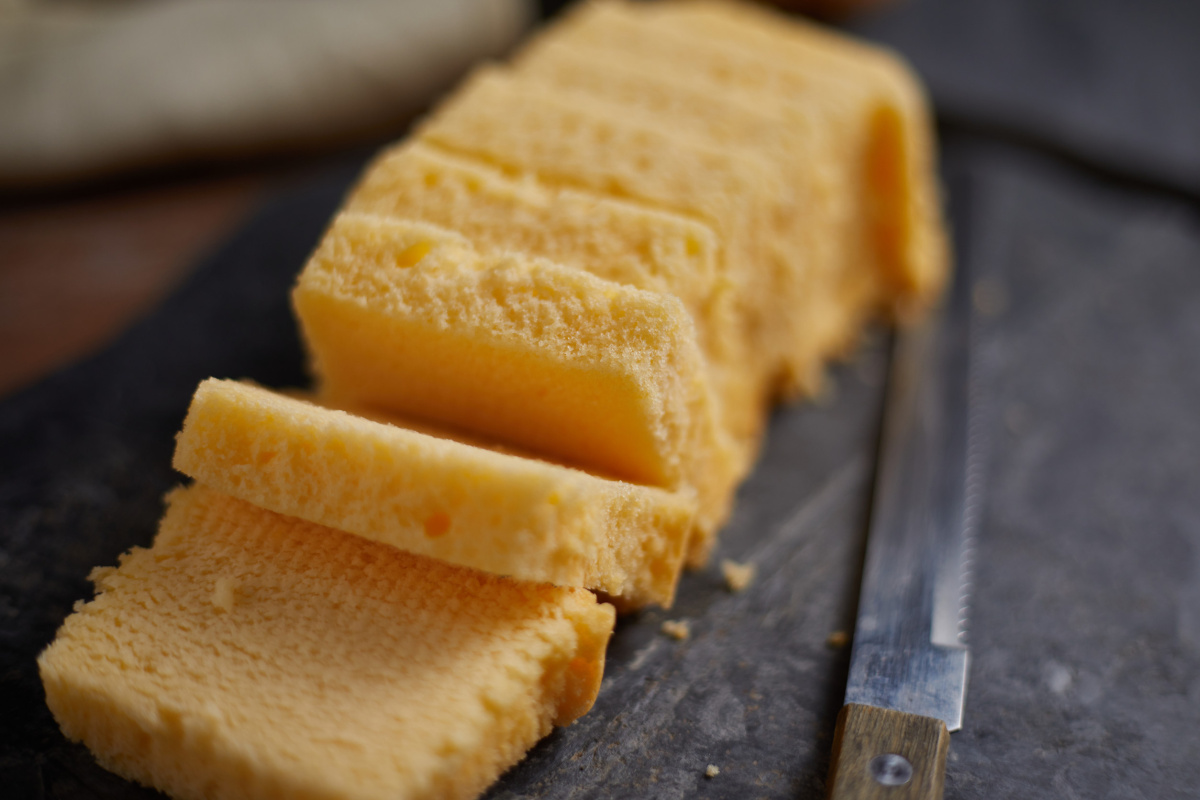 G&acirc;teau au beurre tranch&eacute;