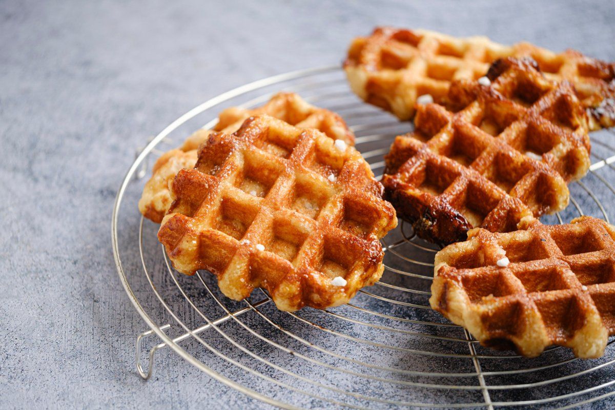 Gaufres de Li&egrave;ge caram&eacute;lis&eacute;es.
